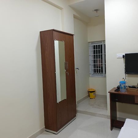 Nk Lodge Coimbatore Bagian luar foto